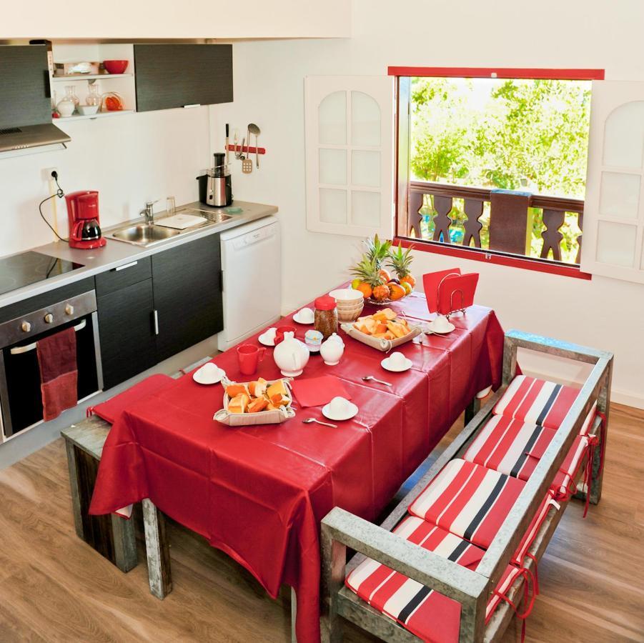 Le Ruisseau Hotel Saint-Paul Bagian luar foto