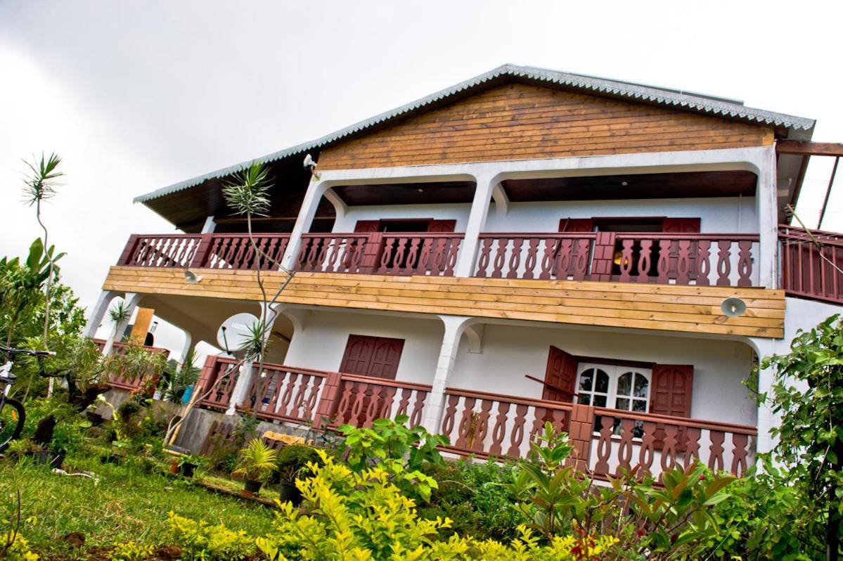 Le Ruisseau Hotel Saint-Paul Bagian luar foto